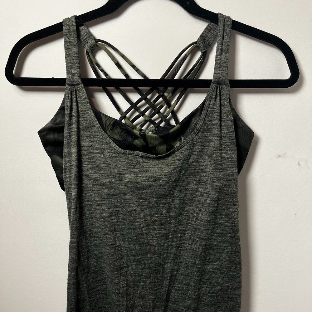 Lululemon 2-in-1 Tank top